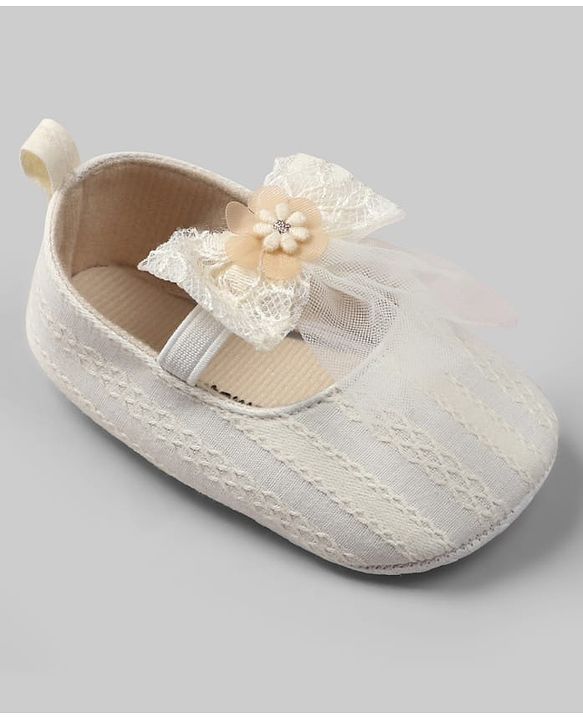 Cute Walk by Babyhug Slip On Booties with Bow Applique - Purple
