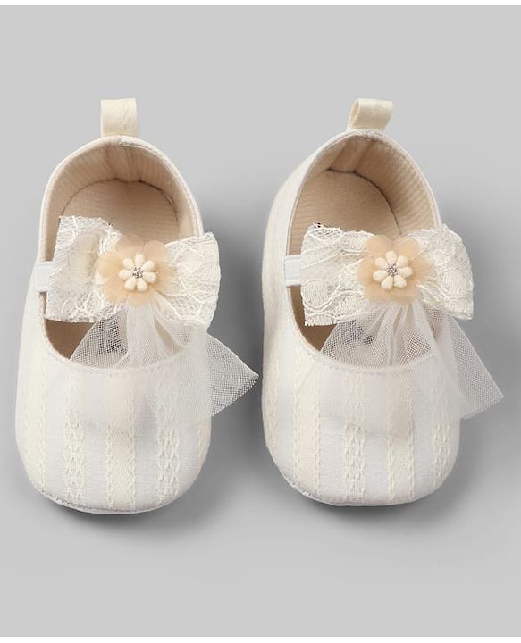 Cute Walk by Babyhug Slip On Booties with Bow Applique - Purple