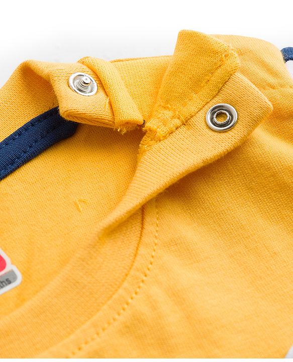 Babyhug 100% Cotton Knit Half Sleeves T-Shirt & Shorts Set With Patch - Multicolor