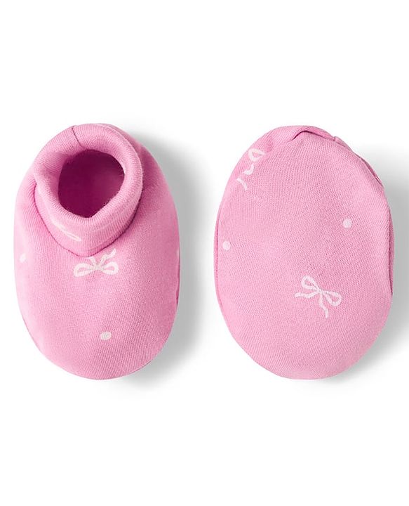 Babyhug 100% Cotton Interlock Knit Cap Mittens & Booties Bow Print - Diameter 10 cm