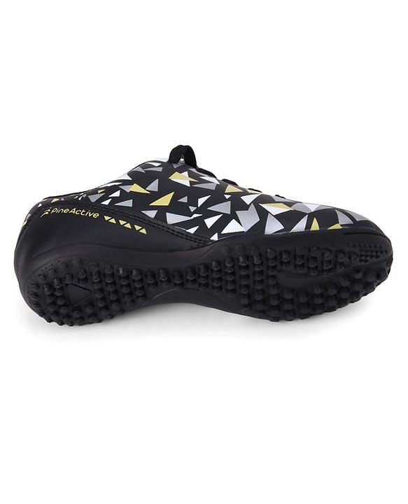 Pine Active Lace Closure Geometric Printed Football Shoes - Black