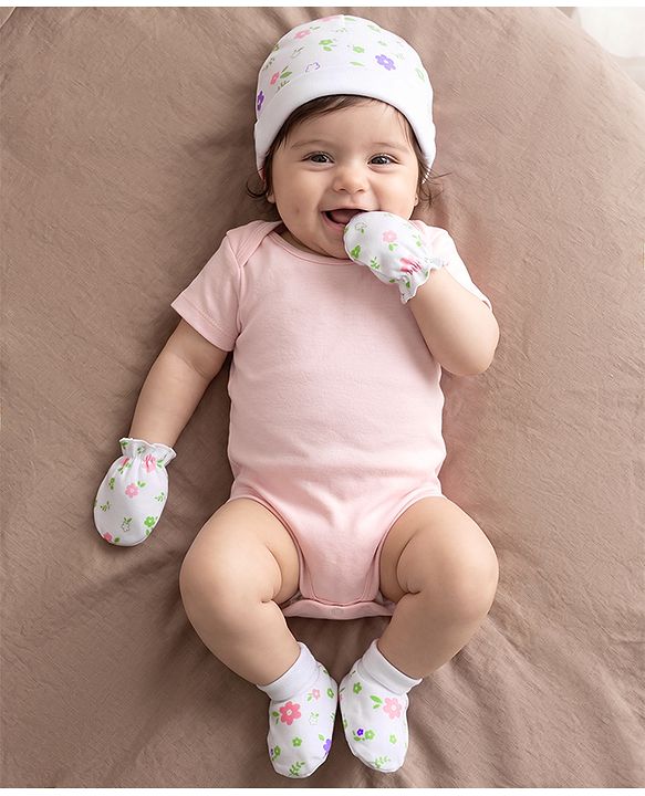 Babyhug 100% Cotton Interlock Knit Cap Mittens & Booties With Floral Print Multicolor - Diameter 15.5 cm