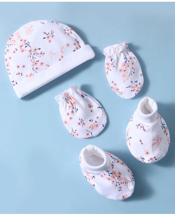 Babyhug 100% Cotton Interlock Knit Floral Print Cap Mittens and Booties - Whte