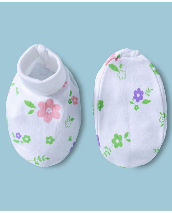 Babyhug 100% Cotton Interlock Knit Mittens & Booties With Floral Print - Multicolor