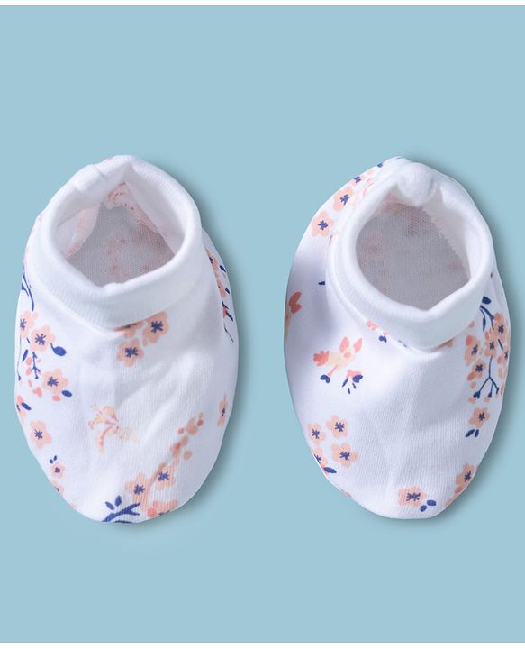 Babyhug 100% Cotton Interlock Knit Mittens & Booties With Floral Print - Multicolor