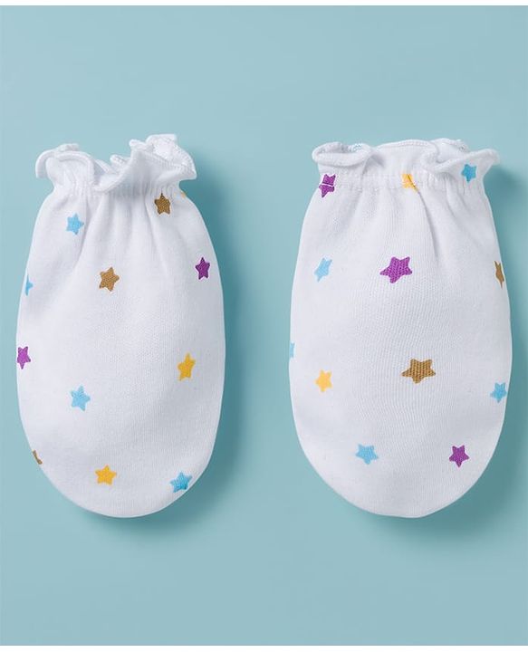 Babyhug 100% Cotton Knit Cap Mittens & Booties with Star Print Multicolor - Diameter 8 cm