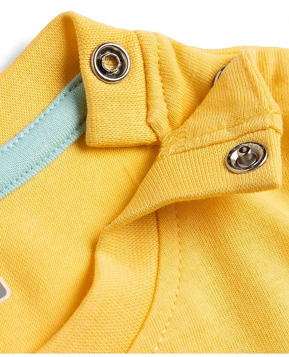 Babyhug Cotton Knit Half  Sleeves T-Shirt & Shorts Night Suit with Sun & Sea Print - Yellow