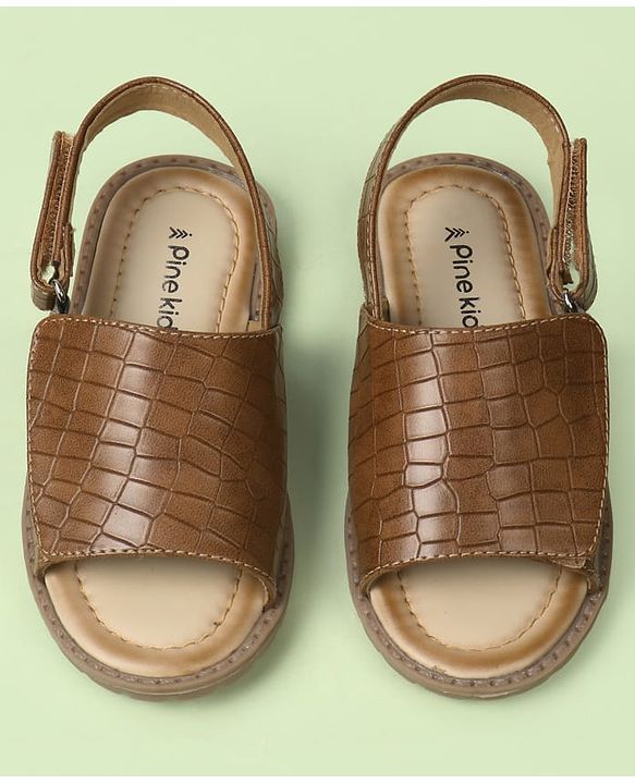 Pine Kids Velcro Closure Textured Mojaris - Brown