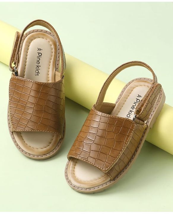 Pine Kids Velcro Closure Textured Mojaris - Brown