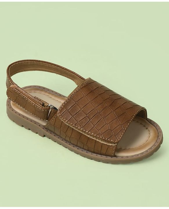 Pine Kids Velcro Closure Textured Mojaris - Brown