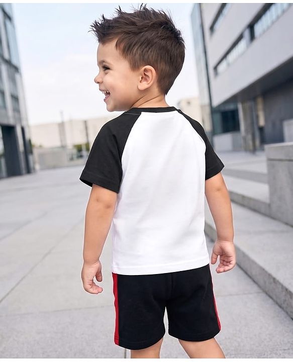 Babyhug Disney Single Jersey Knit Half Sleeves Raglan T-shirt & Shorts With Mickey Mouse Graphic - Black & White
