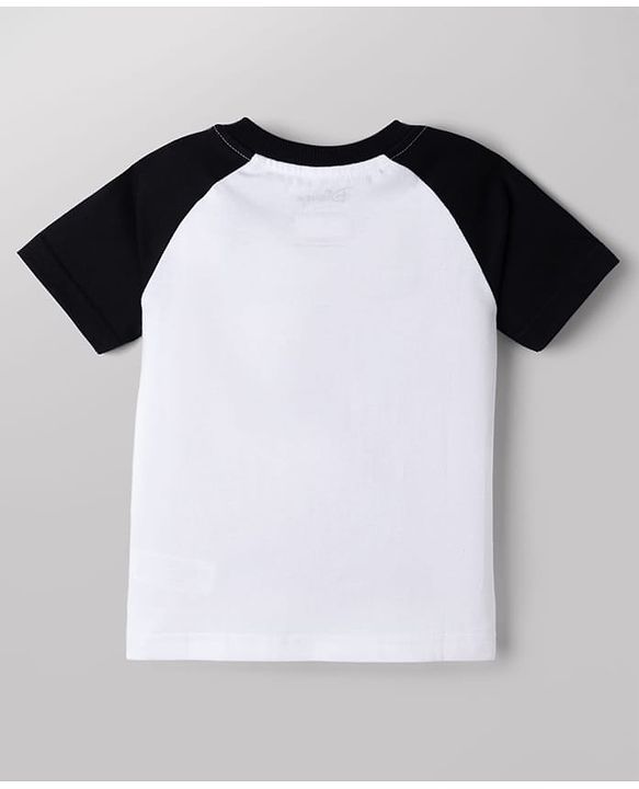 Babyhug Disney Single Jersey Knit Half Sleeves Raglan T-shirt & Shorts With Mickey Mouse Graphic - Black & White