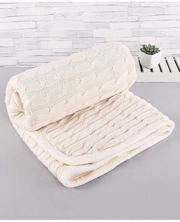 Babyhug Premium Cotton Knitted & Fur Blanket - White