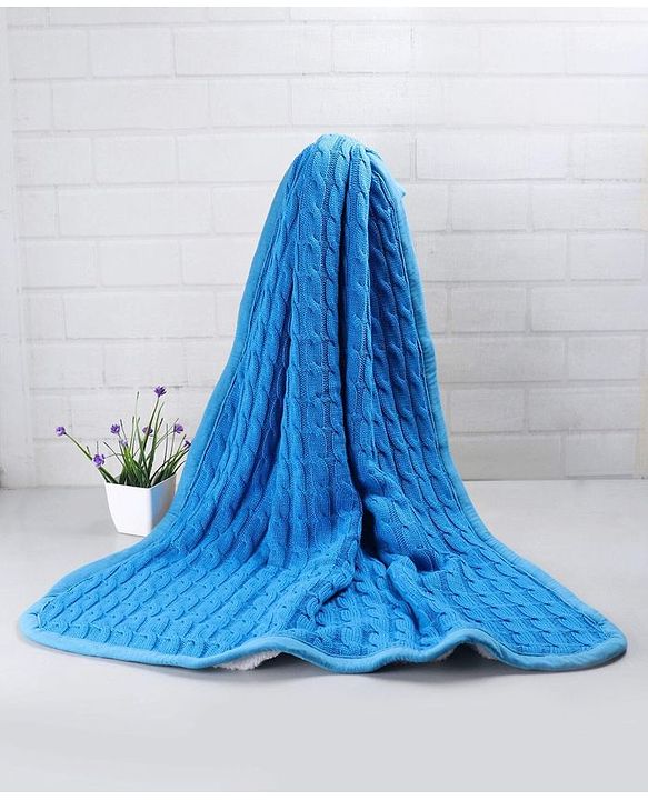 Babyhug Premium Cotton Knitted & Fur Blanket - Blue