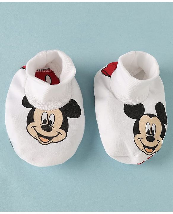 Babyhug Disney Interlock Knit Cap Mittens & Booties with Mickey Mouse Print White - Diameter - 16 cm