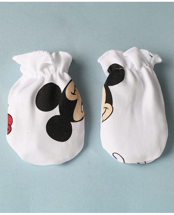 Babyhug Disney Interlock Knit Cap Mittens & Booties with Mickey Mouse Print White - Diameter - 16 cm
