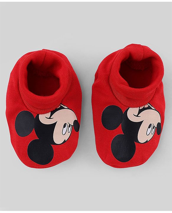 Babyhug Disney Interlock Knit Cap Mittens & Booties with Mickey Mouse Print Red -Diameter 15 cm