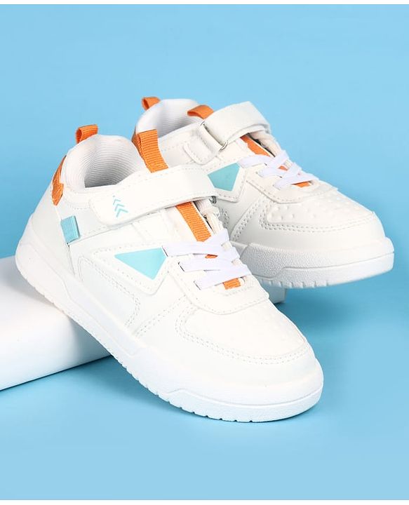 Pine Kids Velcro Closure Solid Casual Shoes - White