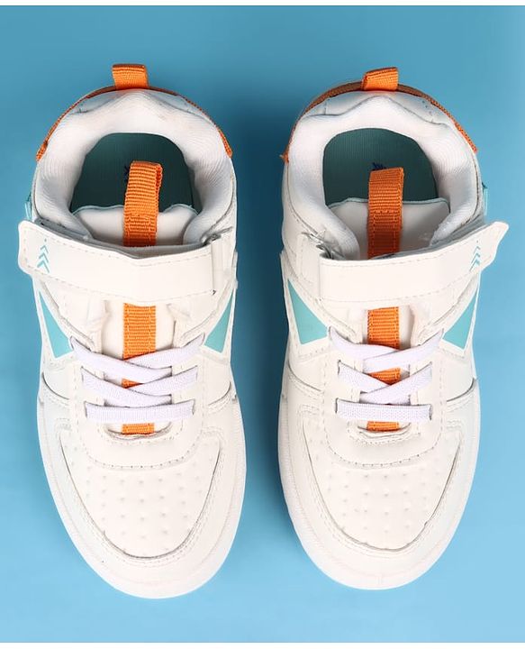 Pine Kids Velcro Closure Solid Casual Shoes - White