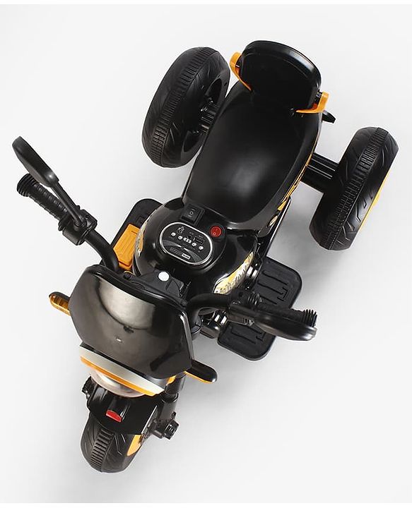 Babyhug Three Wheel Battery Operated Ride On Bike with Music & Lights - Black Yellow| Foot Pedal Accelerator| Forward & Reverse Drive| Rechargeable Battery| 2 to 6 Years| Aux Music| easy to Assemble