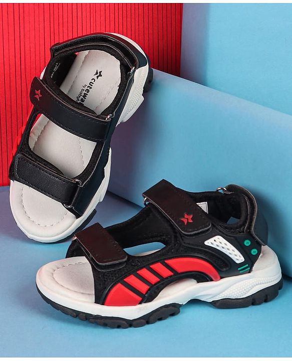 Cute Walk by Babyhug Velcro Closure Solid Sandals - Black