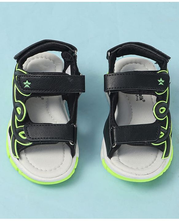 Cute Walk by Babyhug Velcro Closure Solid Sandals - Black