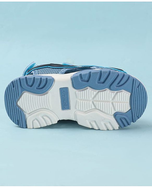 Cute Walk by Babyhug Velcro Closure Solid Sandals - Black