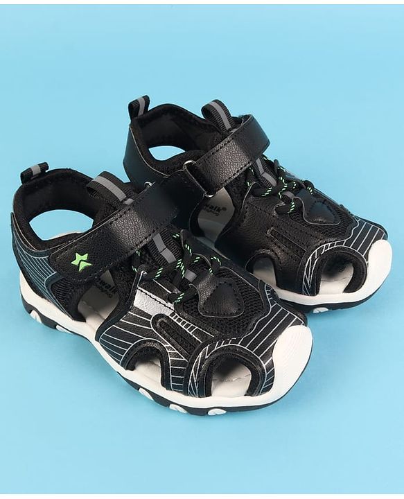 Cute Walk by Babyhug Velcro Closure Solid Sandals - Black