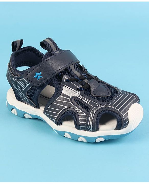 Cute Walk by Babyhug Velcro Closure Solid Sandals - Black