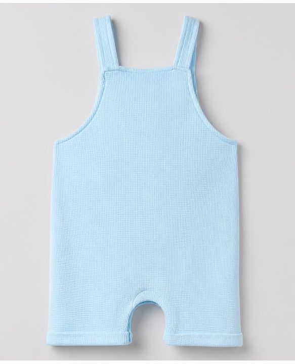 Babyhug 100% Cotton Waffle Knit Half Sleeves Tee and Dungaree with Knee Length and Lion Applique in White for 3-6 Months