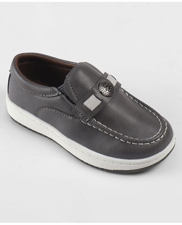 Cute Walk by Babyhug Slip On Loafers With Applique - Grey