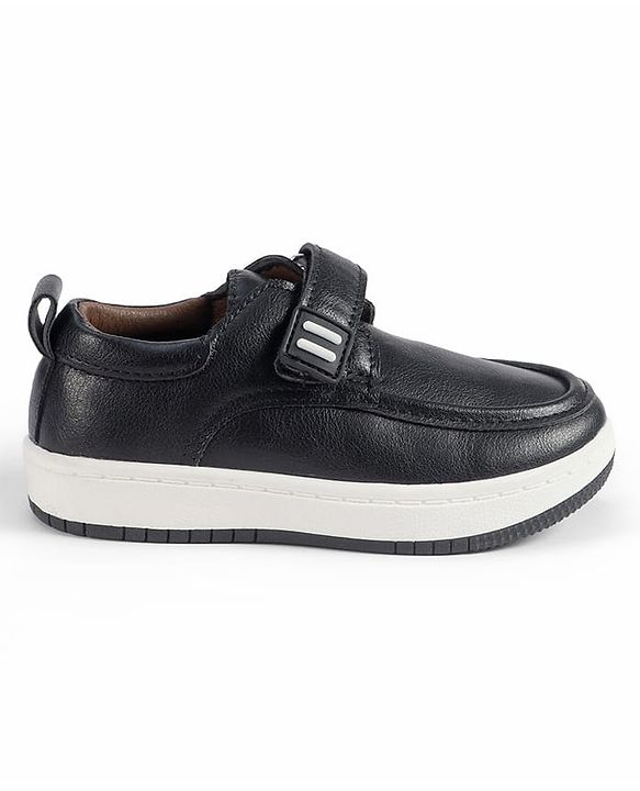 Cute Walk by Babyhug Velcro Closure Solid Loafers - Black