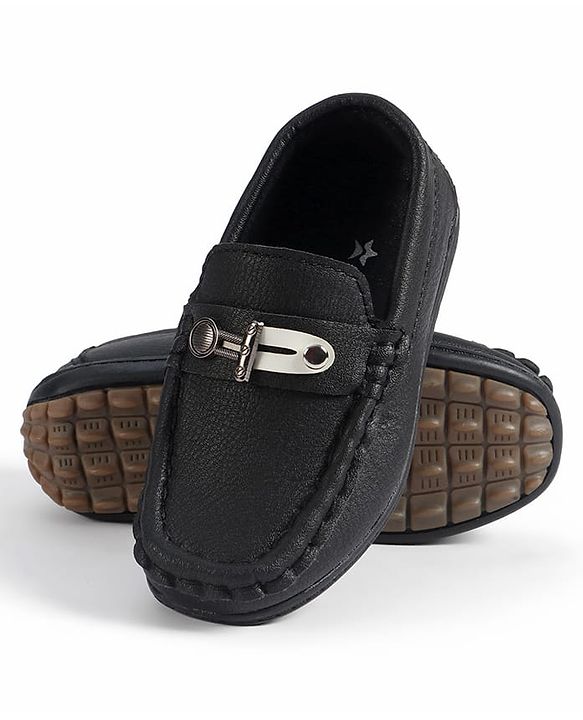 Cute Walk by Babyhug Slip On Solid Loafers - Black