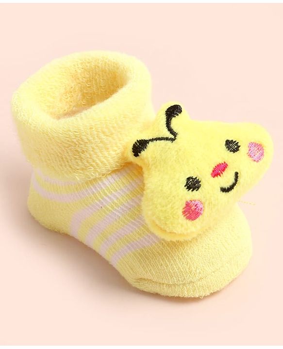 Cute Walk by Babyhug Socks Shoes With Bee Applique - Multicolor
