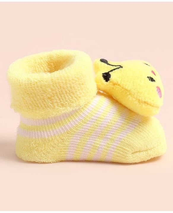 Cute Walk by Babyhug Socks Shoes With Bee Applique - Multicolor