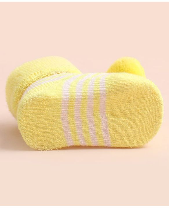 Cute Walk by Babyhug Socks Shoes With Bee Applique - Multicolor