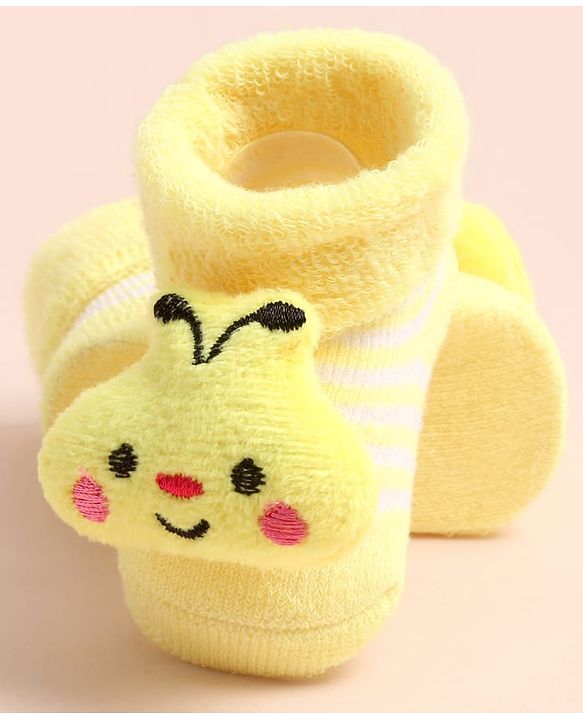 Cute Walk by Babyhug Socks Shoes With Bee Applique - Multicolor