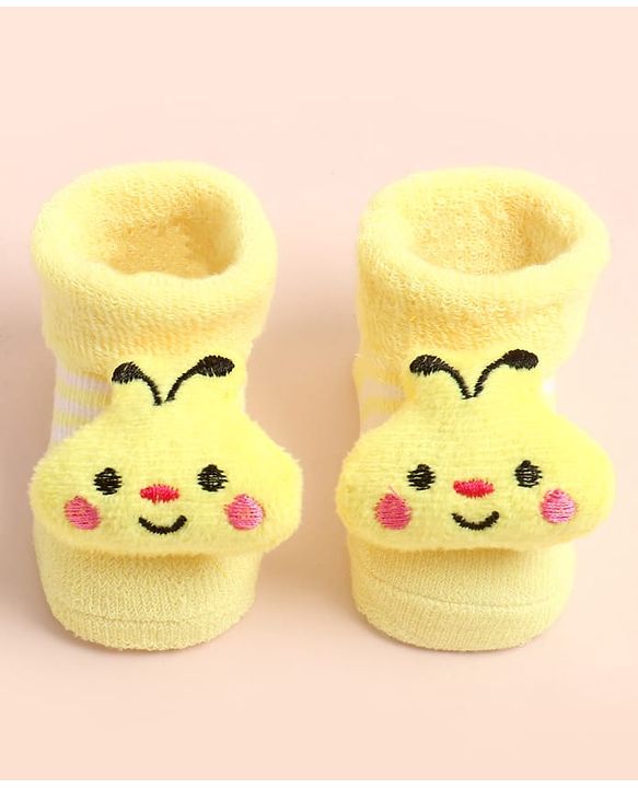 Cute Walk by Babyhug Socks Shoes With Bee Applique - Multicolor