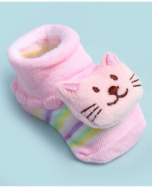 Cute Walk by Babyhug Ankle Length Socks Shoes With Cat Applique - Multicolor