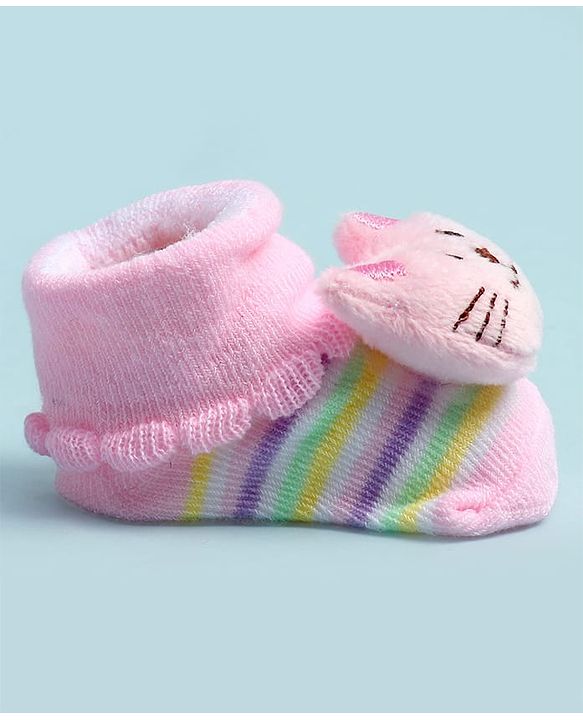 Cute Walk by Babyhug Ankle Length Socks Shoes With Cat Applique - Multicolor