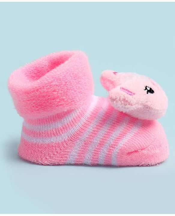 Cute Walk by Babyhug Ankle Length Socks Shoes With Applique - Multicolor