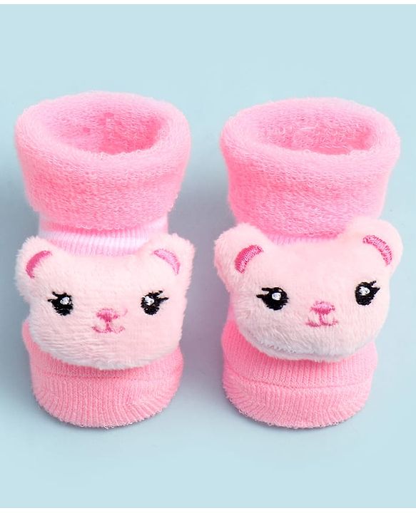 Cute Walk by Babyhug Ankle Length Socks Shoes With Applique - Multicolor