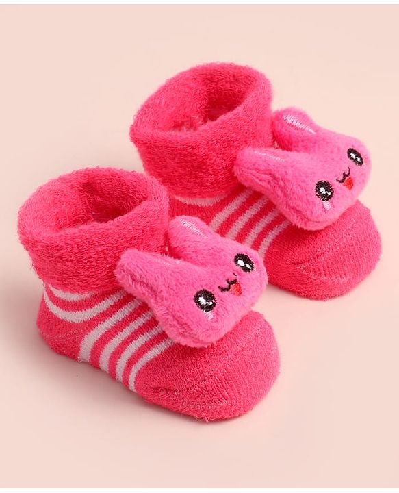 Cute Walk by Babyhug Ankle Length Socks Shoes With Applique - Multicolor