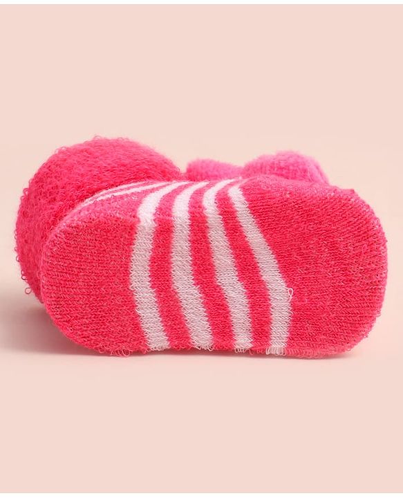 Cute Walk by Babyhug Ankle Length Socks Shoes With Applique - Multicolor