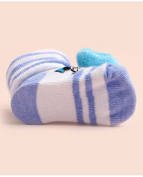 Cute Walk by Babyhug Ankle Length Socks Shoes With Applique - Multicolor