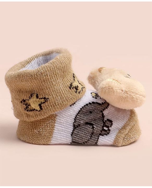 Cute Walk by Babyhug Ankle Length Socks Shoes With Bear Applique - Multicolor