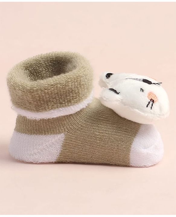 Cute Walk by Babyhug Sock Shoes with Kitty Applique - Multicolor