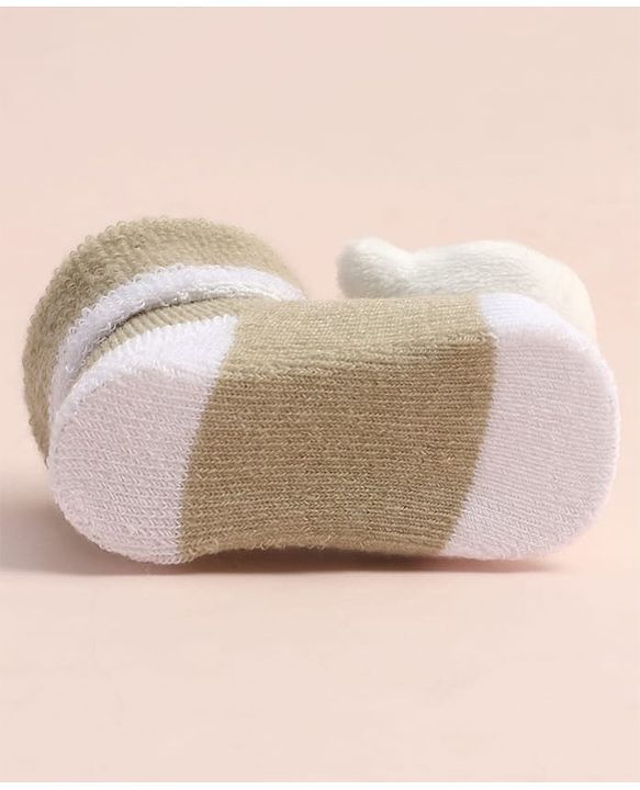 Cute Walk by Babyhug Sock Shoes with Kitty Applique - Multicolor