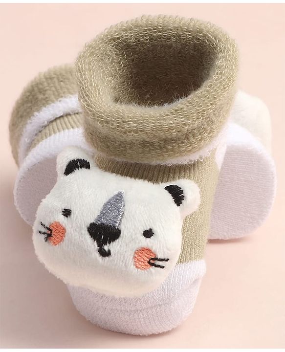 Cute Walk by Babyhug Sock Shoes with Kitty Applique - Multicolor