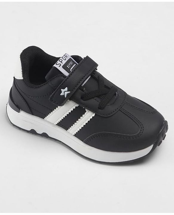 Cute Walk by Babyhug Velcro Closure Solid Sneaker Shoes - Black